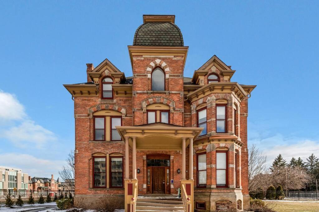 The Lumber Baron'S Penthouse 3Br / 2.5 Ba Lägenhet Detroit Exteriör bild